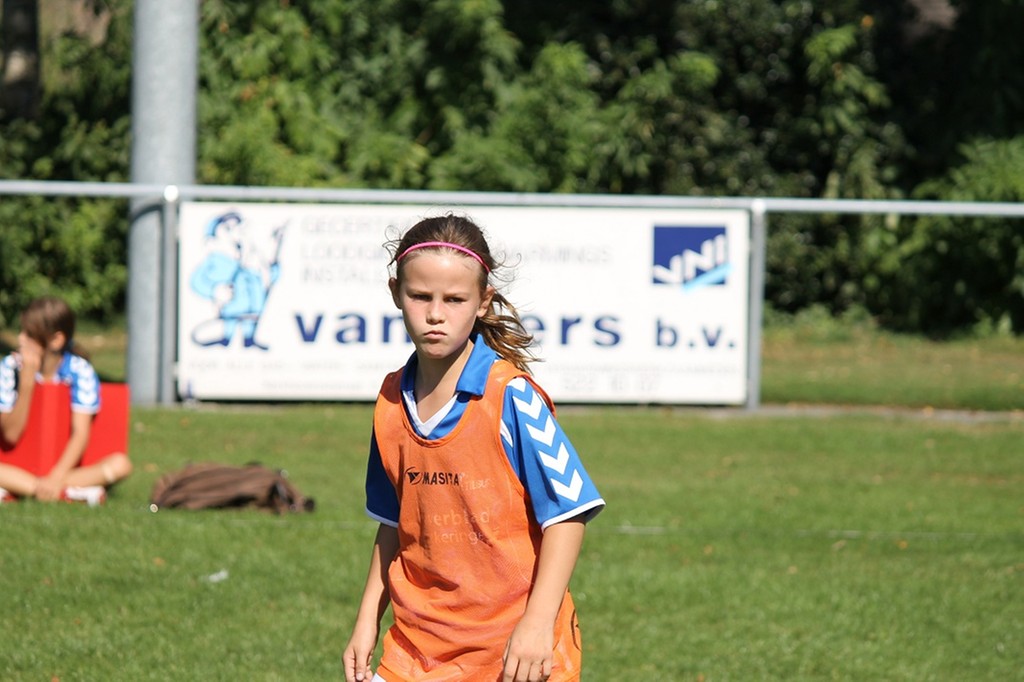 E2 tegen OJC 039.jpg